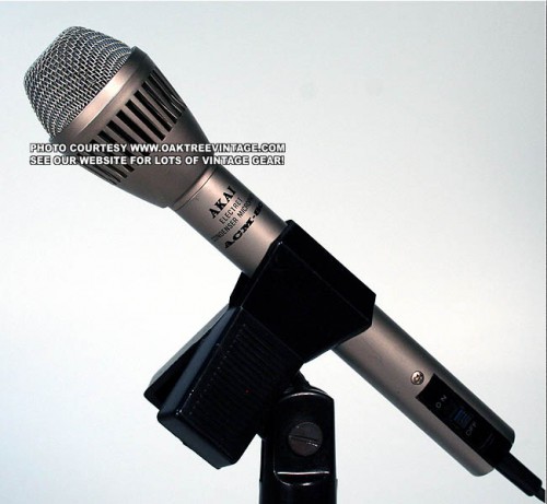 Akai_ACM-80_Mic_Web.jpg